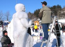 Les sculpteurs � l'oeuvre